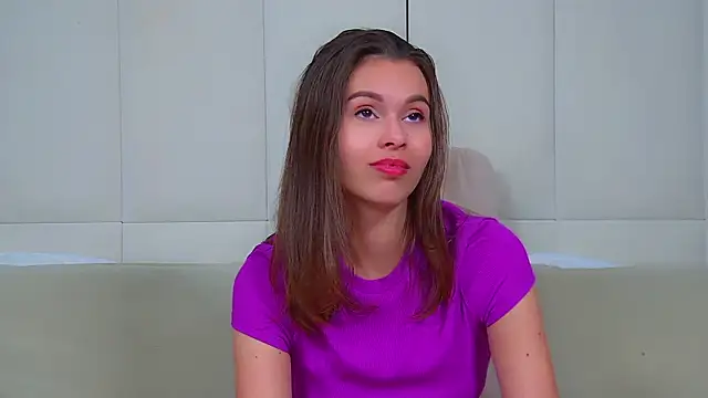PollyLanders online show from July 2026 06:16:02 PM