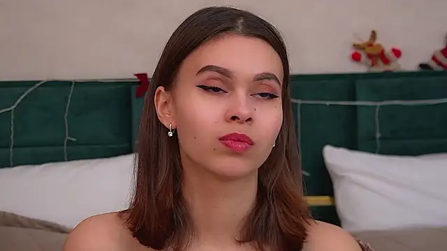 PollyLanders online show from December 2025 06:33:01 PM