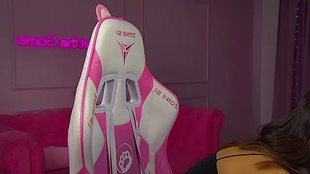 PollyLanders online show from March 2026 08:15:02 AM