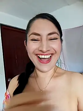 Snapshot of ELISA_90 chatting on September 2025 04:57:01 PM ELISA 90 online show from September 2025 04:57:01 PM