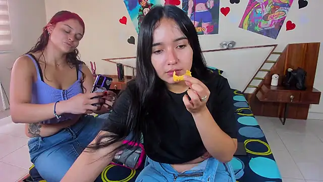 Marilynselxoveanalhard online show from December 2024 01:45:01 PM