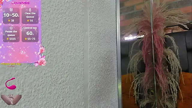 JESSYCORTES online show from February 2026 10:33:02 PM