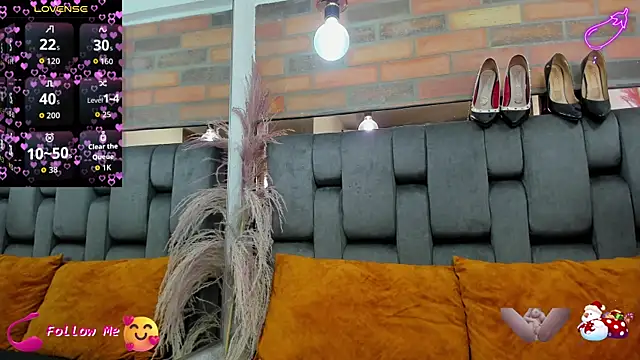 JESSYCORTES online show from November 2025 02:55:02 PM