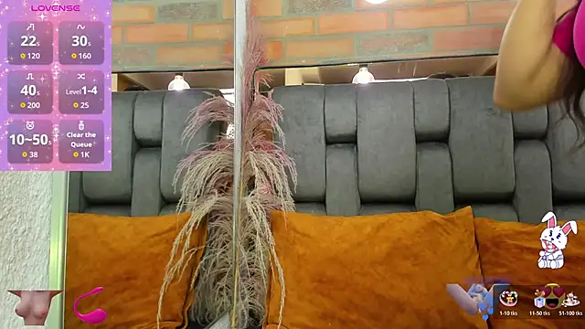 JESSYCORTES online show from December 2025 04:23:02 PM