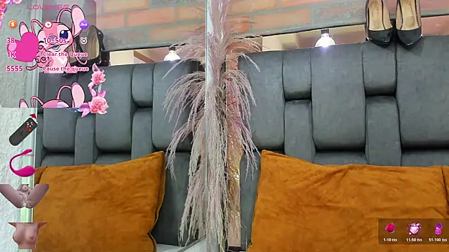 JESSYCORTES online show from January 2026 08:51:02 PM