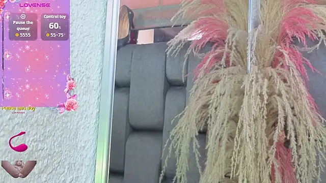 JESSYCORTES online show from March 2026 01:42:01 AM