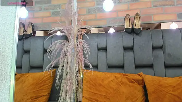 JESSYCORTES online show from February 2026 08:41:01 PM