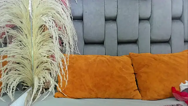 JESSYCORTES online show from March 2026 03:46:01 AM