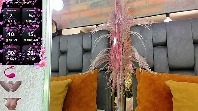 JESSYCORTES online show from February 2026 10:19:01 PM