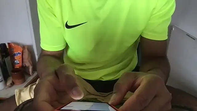 Snapshot of Lucascacaca chatting on April 2026 09:49:01 AM Lucascacaca online show from April 2026 09:49:01 AM
