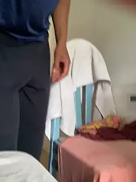 Snapshot of Lucascacaca chatting on April 2026 09:00:02 AM Lucascacaca online show from April 2026 09:00:02 AM