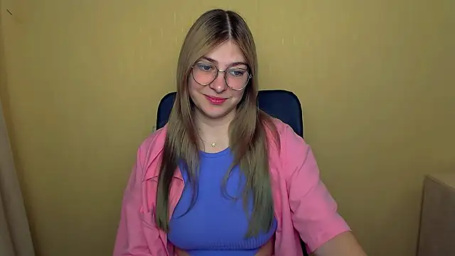 Luna Lush  online show from October 2025 09:54:02 AM