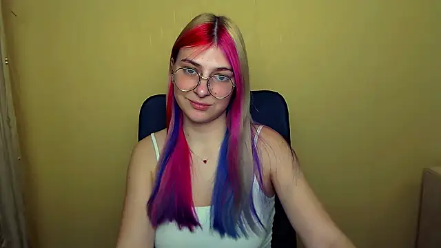 Luna Lush  online show from March 2025 10:55:02 AM