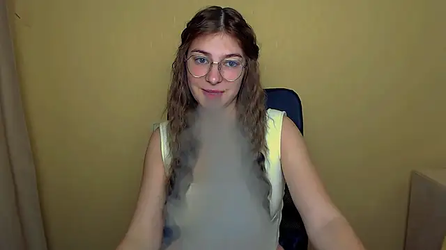 Luna Lush  online show from October 2025 05:33:02 AM