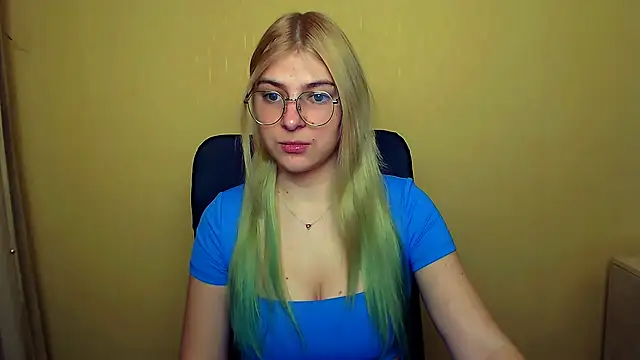 Luna Lush  online show from January 2025 08:21:01 AM