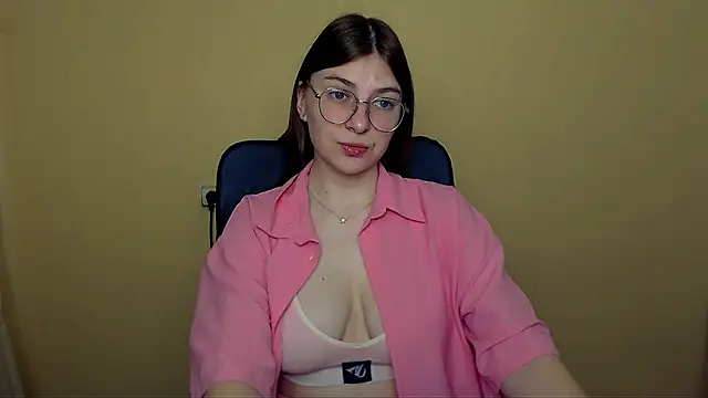 Luna Lush  online show from March 2026 08:27:02 AM