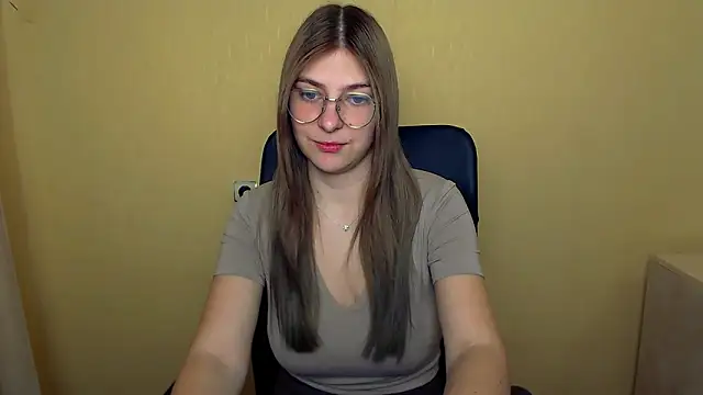 Luna Lush  online show from October 2025 08:48:02 AM