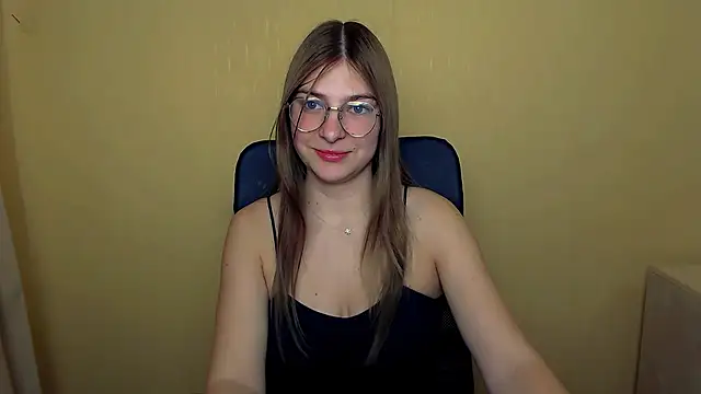 Luna Lush  online show from October 2025 08:49:02 AM