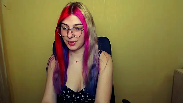 Luna Lush  online show from February 2025 09:12:01 AM