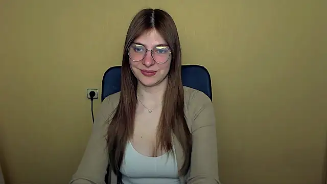 Luna Lush  online show from April 2026 09:44:02 AM