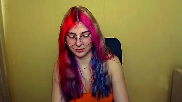 Luna Lush  online show from February 2025 12:16:01 PM