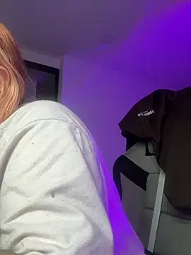 SophiaWeestt99 online show from July 2026 01:50:01 AM