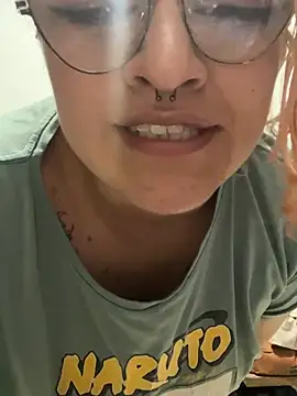 SophiaWeestt99 online show from April 2026 05:00:02 AM