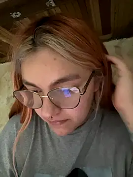 Snapshot of SophiaWeestt99 chatting on October 2025 02:12:02 AM SophiaWeestt99 online show from October 2025 02:12:02 AM