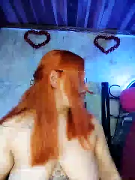 Snapshot of SophiaWeestt99 chatting on March 2025 05:33:01 AM SophiaWeestt99 online show from March 2025 05:33:01 AM