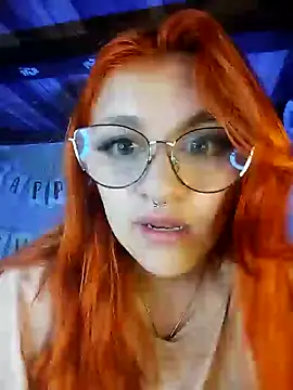 Snapshot of SophiaWeestt99 chatting on March 2025 02:21:02 AM SophiaWeestt99 online show from March 2025 02:21:02 AM
