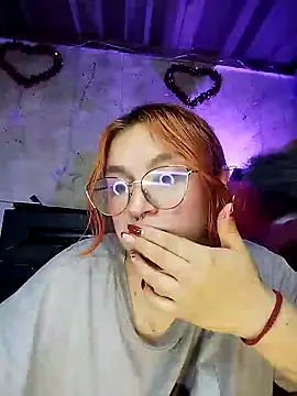 Snapshot of SophiaWeestt99 chatting on March 2025 05:55:02 AM SophiaWeestt99 online show from March 2025 05:55:02 AM