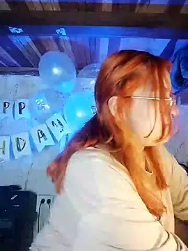 Snapshot of SophiaWeestt99 chatting on March 2025 02:52:01 AM SophiaWeestt99 online show from March 2025 02:52:01 AM