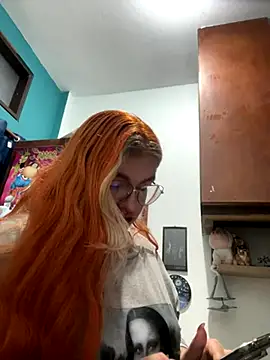 Snapshot of SophiaWeestt99 chatting on September 2025 02:12:01 AM SophiaWeestt99 online show from September 2025 02:12:01 AM