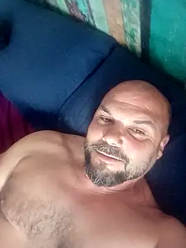 Javierchico online show from May 2026 06:28:01 AM