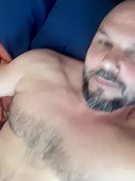 Javierchico online show from May 2026 10:52:02 AM