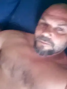 Javierchico online show from May 2026 05:40:02 AM