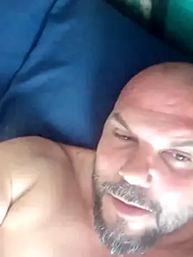 Javierchico online show from May 2026 07:04:02 AM