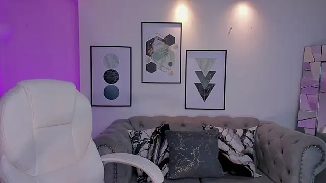 Shantaall  online show from February 2025 10:42:01 PM