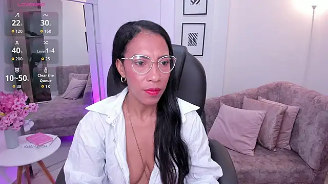 Shantaall  online show from November 2025 07:39:01 PM