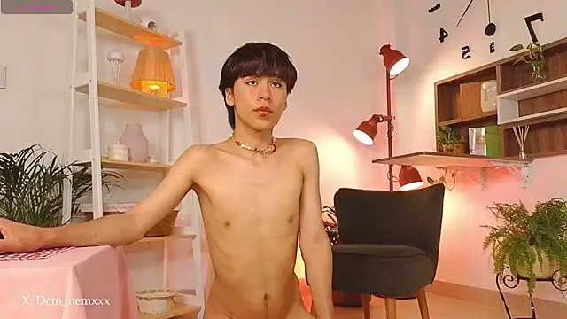 Tommyfoxboy online show from April 2026 01:24:02 PM