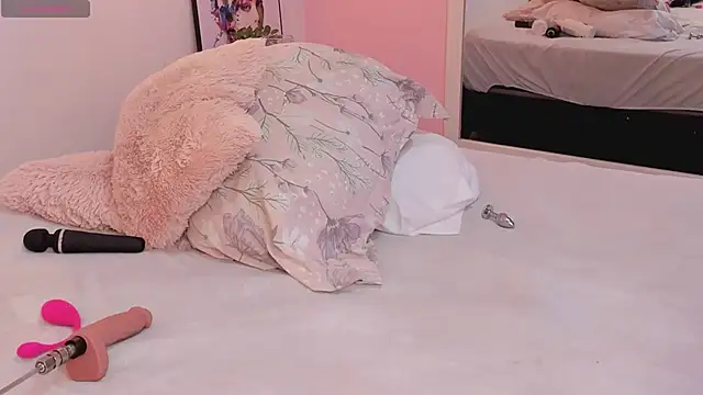 Katta Gil online show from April 2026 01:12:02 PM