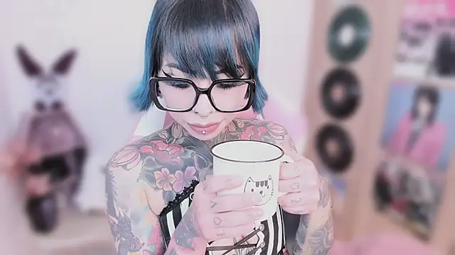 Snapshot of NikkiRamone chatting on February 2026 10:48:01 AM NikkiRamone online show from February 2026 10:48:01 AM