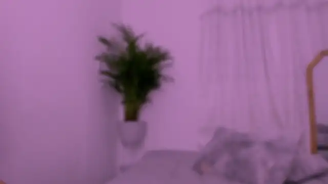Snapshot of Miiafoxxx chatting on March 2025 10:21:02 PM Miiafoxxx online show from March 2025 10:21:02 PM