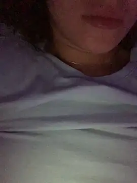 BetinaSoares online show from November 2025 07:25:02 AM