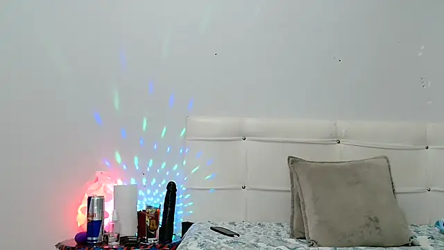 Bitter  online show from November 2025 08:09:02 PM