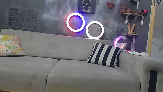 Bitter  online show from February 2025 05:04:02 AM
