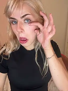 SirenitySirenxx online show from January 2025 06:42:01 AM