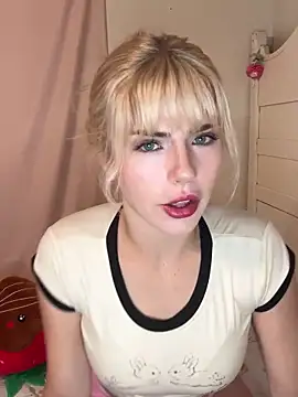 SirenitySirenxx online show from December 2024 05:38:02 AM