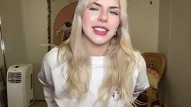 SirenitySirenxx online show from March 2025 02:03:01 AM