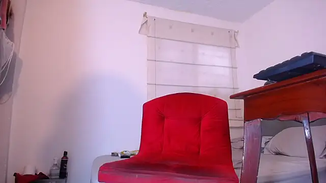 yei brunettex online show from March 2026 06:01:01 PM